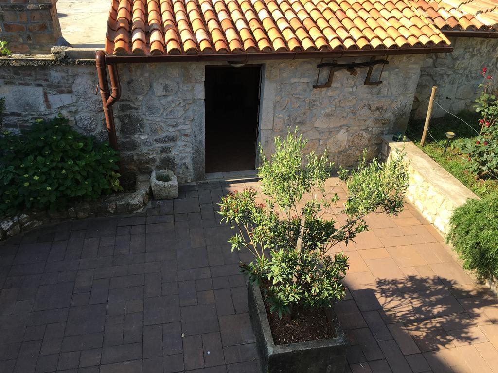 Holiday Home Rasopas Malinska Exterior photo